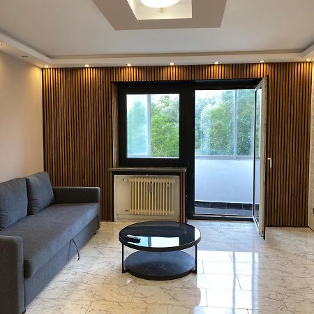 4 Zw M. Blick V. Balkon Auf Lech Leilighet Augsburg Eksteriør bilde