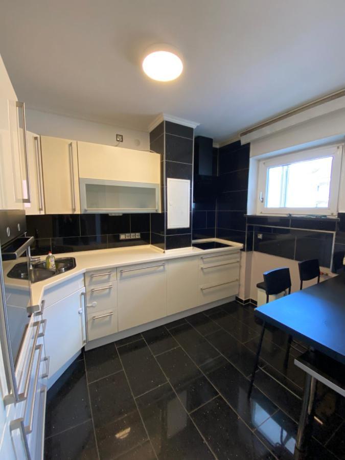 4 Zw M. Blick V. Balkon Auf Lech Leilighet Augsburg Eksteriør bilde